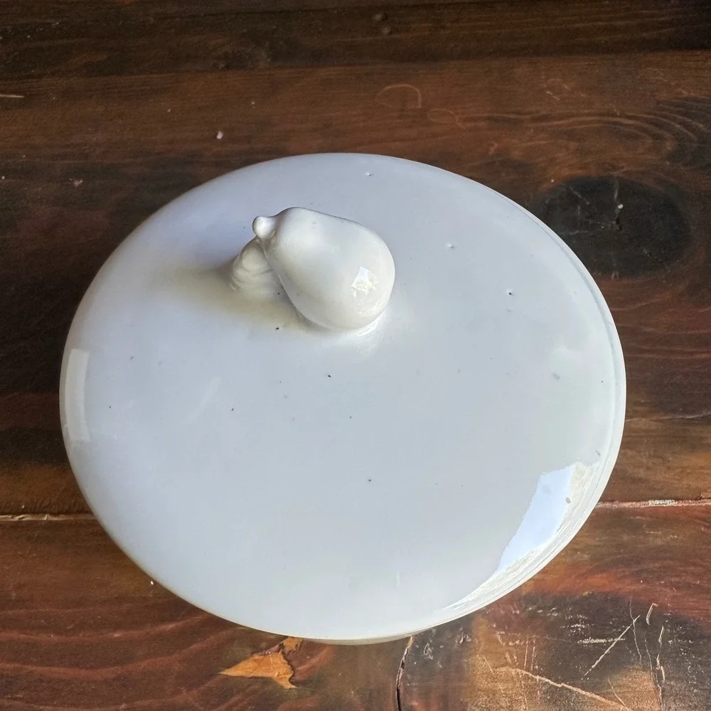 Chantal Lidded Ramekin White Ceramic Pear Knob Handcrafted 1.5 C Casserole Dish